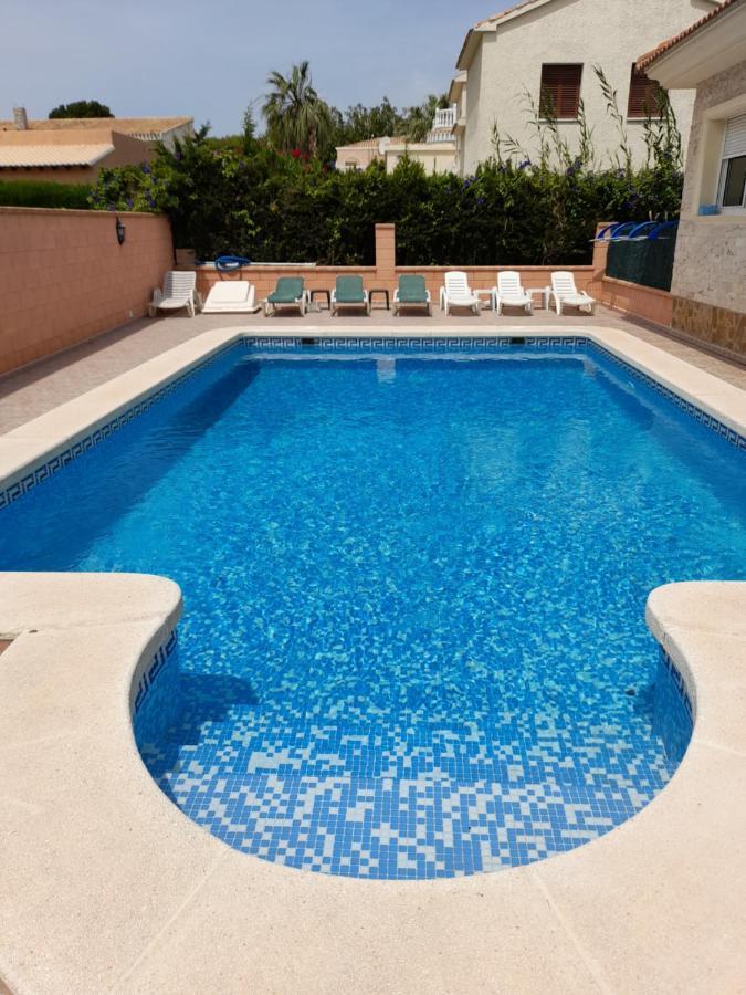 Chalet Muy Cerca De La Playa Con Piscina Privada Dehesa de Campoamor  Exterior photo