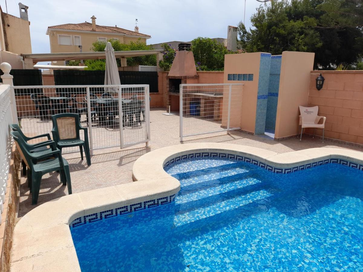 Chalet Muy Cerca De La Playa Con Piscina Privada Dehesa de Campoamor  Exterior photo